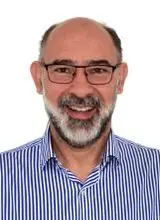 Foto oficial de Prof. Roger (TSE)