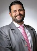 Foto oficial de Tiago Leão (TSE)