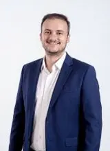 Foto oficial de Dr Marcos Adriano (TSE)