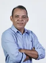Foto oficial de Oliver Santos (TSE)