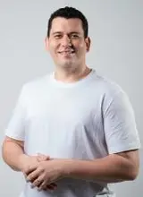 Foto oficial de Matheus Carneiro (TSE)