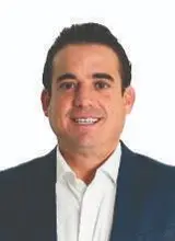 Foto oficial de Adriano Alvarenga (TSE)