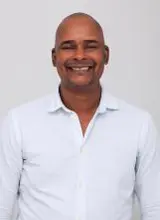 Foto oficial de André Paulino (TSE)
