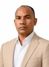 Foto oficial de Sebastian (TSE)