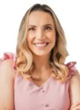 Foto oficial de Dra Amanda Medeiros (TSE)