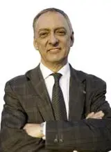 Foto oficial de Thomas Korontai (TSE)