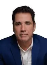 Foto oficial de César (TSE)