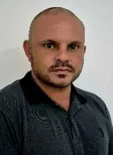 Foto oficial de Prof Davi Andrade (TSE)