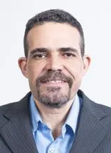 Foto oficial de Richard Casares (TSE)
