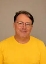 Foto oficial de George (TSE)