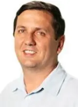 Foto oficial de Adriano Bombeiro (TSE)