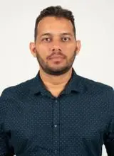 Foto oficial de Adam Harisson (TSE)