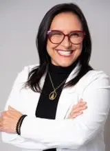 Foto oficial de Claudia Araujo (TSE)