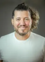 Foto oficial de Cris Moraes (TSE)