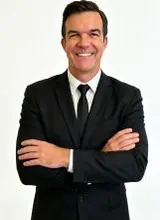 Foto oficial de Dr.deiner Salomé Goulart O Pai (TSE)