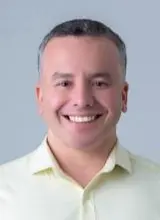 Foto oficial de Tiago Cadó (TSE)