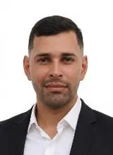 Foto oficial de Derek Canarin (TSE)