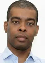 Foto oficial de Prof. Fred Dally (TSE)